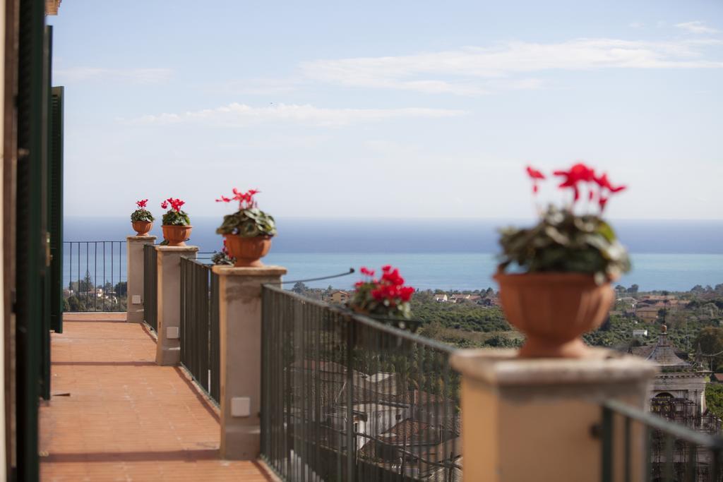 Il Melograno Villa San Leonardello ภายนอก รูปภาพ
